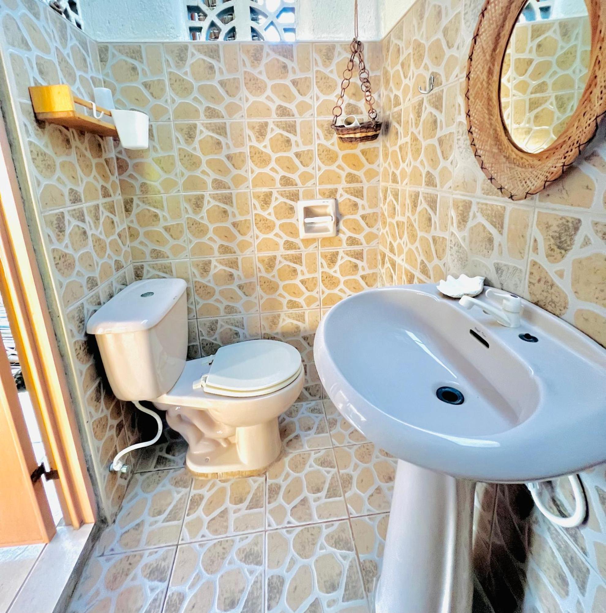 Boholala Hostel Panglao Eksteriør bilde